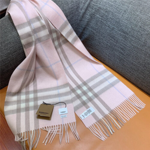High Quality Luxury Burberry Classic Plaid Cashmere Scarf – Style 24634 product detail