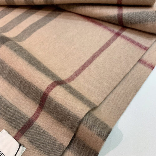 High Quality Luxury Burberry Classic Plaid Cashmere Scarf – Style 24635 product detail