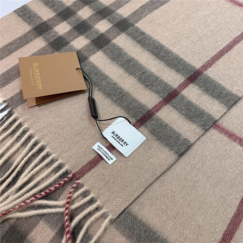 High Quality Luxury Burberry Classic Plaid Cashmere Scarf – Style 24635 product detail