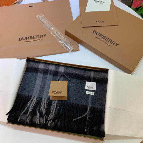 High Quality Luxury Burberry Classic Plaid Cashmere Scarf – Style 24637 product detail