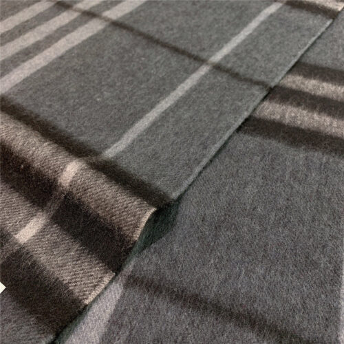 High Quality Luxury Burberry Classic Plaid Cashmere Scarf – Style 24637 product detail