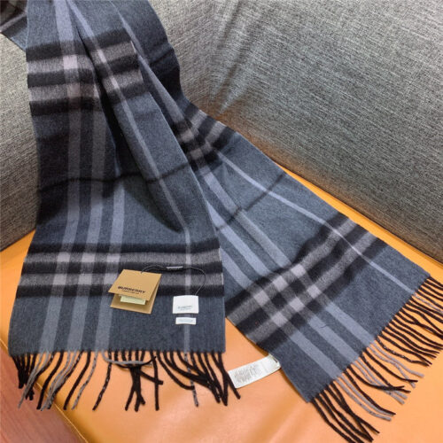 High Quality Luxury Burberry Classic Plaid Cashmere Scarf – Style 24637 product detail