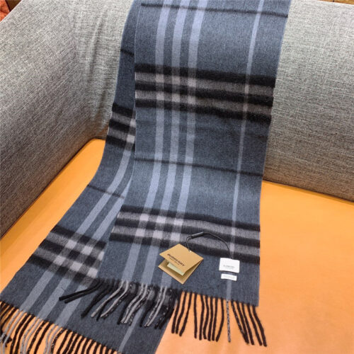 High Quality Luxury Burberry Classic Plaid Cashmere Scarf – Style 24637 product detail