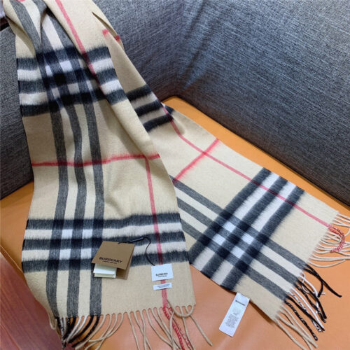 High Quality Luxury Burberry Classic Plaid Cashmere Scarf – Style 24638 product detail