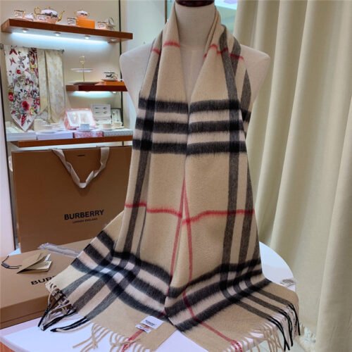 High Quality Luxury Burberry Classic Plaid Cashmere Scarf – Style 24638 product detail