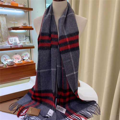 High Quality Luxury Burberry Classic Plaid Cashmere Scarf – Style 24640 product detail