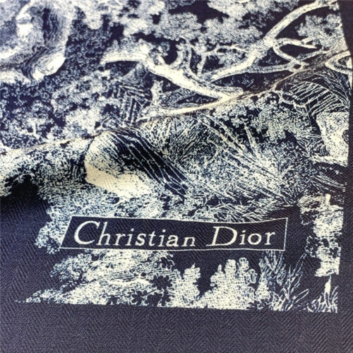 High Quality Luxury Dior Double-Sided Velvet Scarf In The Same Color – Style 25383 product detail