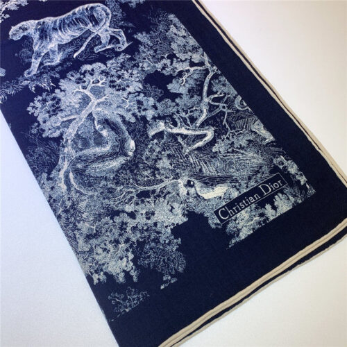 High Quality Luxury Dior Double-Sided Velvet Scarf In The Same Color – Style 25383 product detail