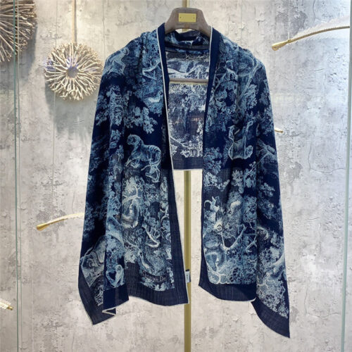 High Quality Luxury Dior Double-Sided Velvet Scarf In The Same Color – Style 25383