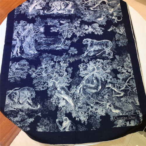 High Quality Luxury Dior Double-Sided Velvet Scarf In The Same Color – Style 25383 product detail