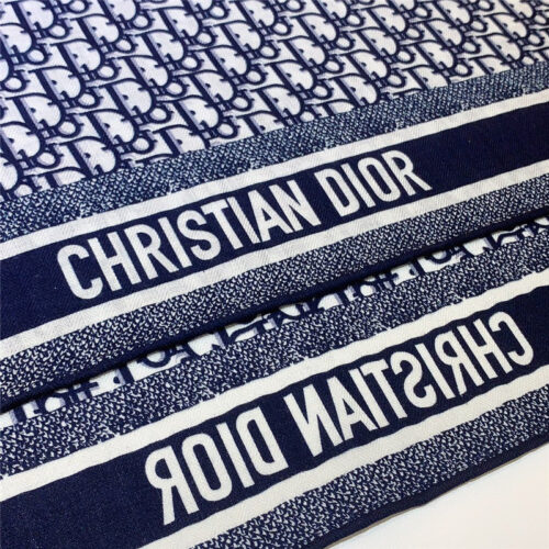 High Quality Luxury Dior Double-Sided Velvet Scarf In The Same Color – Style 25386 product detail