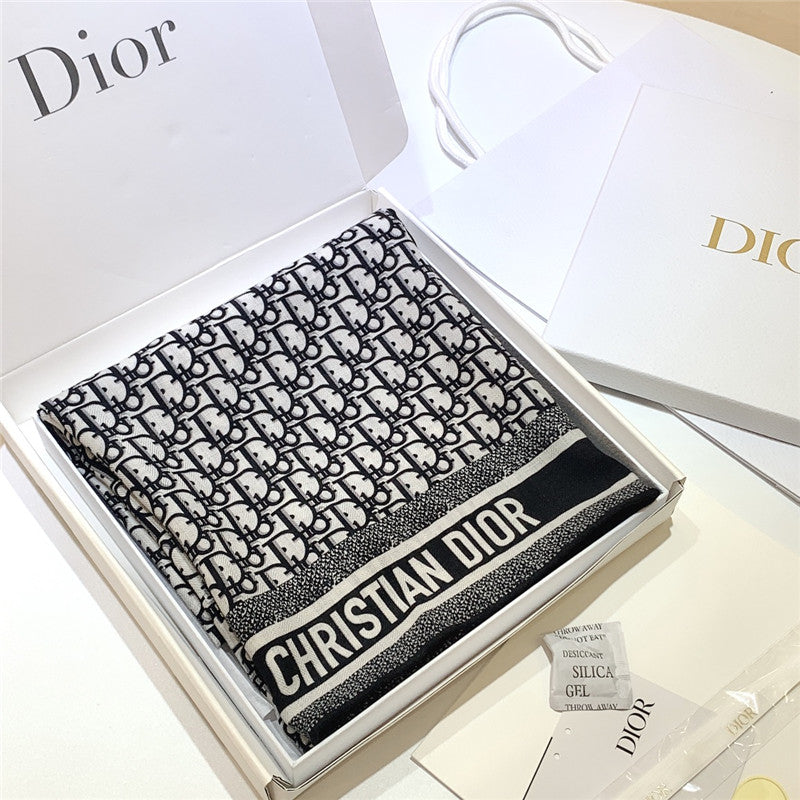 High Quality Luxury Dior Double-Sided Velvet Scarf In The Same Color – Style 25389 product detail