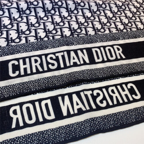 High Quality Luxury Dior Double-Sided Velvet Scarf In The Same Color – Style 25389 product detail