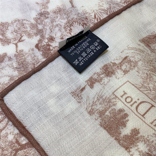 High Quality Luxury Dior Double-Sided Velvet Scarf In The Same Color – Style 25391 product detail