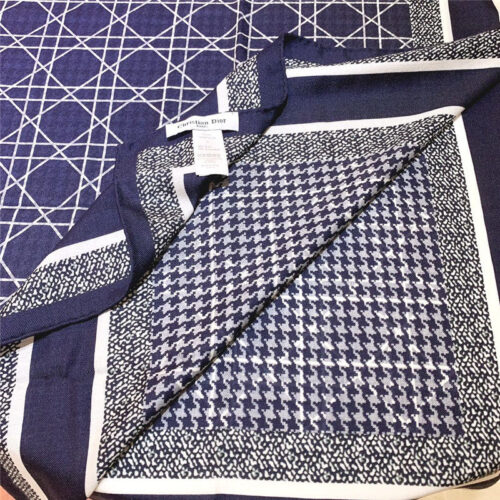 High Quality Luxury Dior Letter Print Blend Shawl product detail