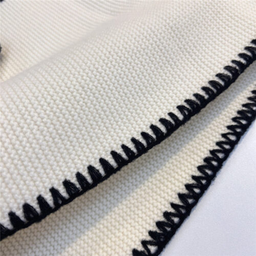 High Quality Luxury Chanel Cashmere Scarf product detail
