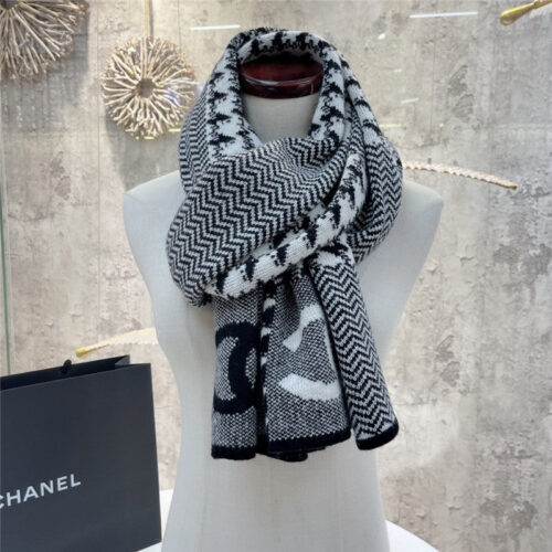 High Quality Luxury Chanel Double Sided Cashmere Scarf alternate view