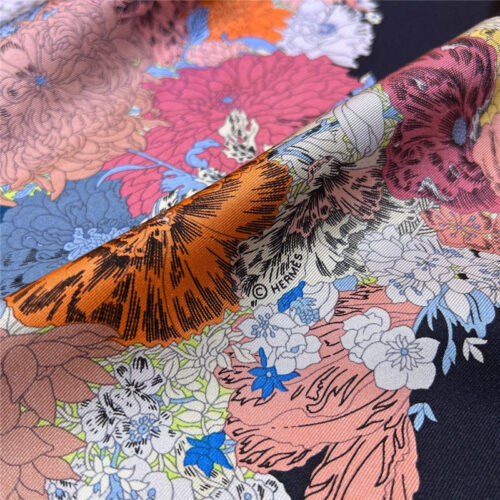 High Quality Luxury Hermes New “Qingyanghuayi” Navy Blue Silk Scarf product detail