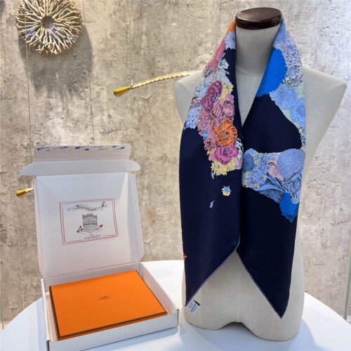 High Quality Luxury Hermes New “Qingyanghuayi” Navy Blue Silk Scarf product detail