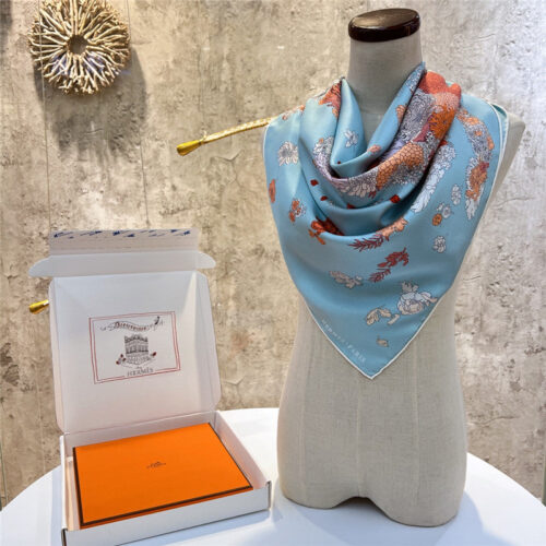 High Quality Luxury Hermes New “Qing Yang Floral Dress” Lake Blue Silk Scarf product detail