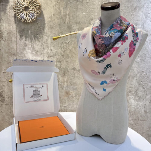 High Quality Luxury Hermes New “Qingyanghuayi” Apricot Color product detail