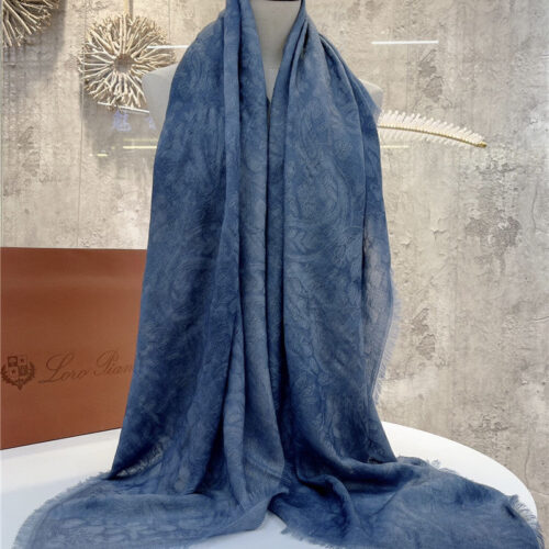 High Quality Luxury Loro Piana Square Scarf – Style 26626