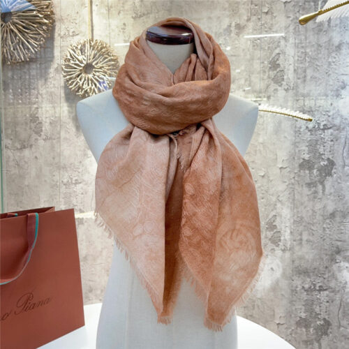 High Quality Luxury Loro Piana Square Scarf – Style 26628 alternate view