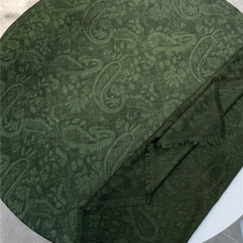 High Quality Luxury Loro Piana Square Scarf – Style 26630 product detail