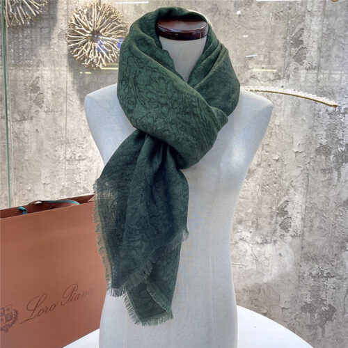 High Quality Luxury Loro Piana Square Scarf – Style 26630 alternate view