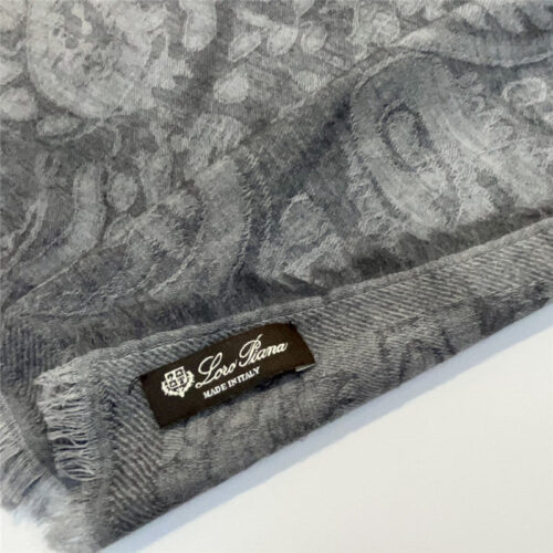 High Quality Luxury Loro Piana Square Scarf product detail