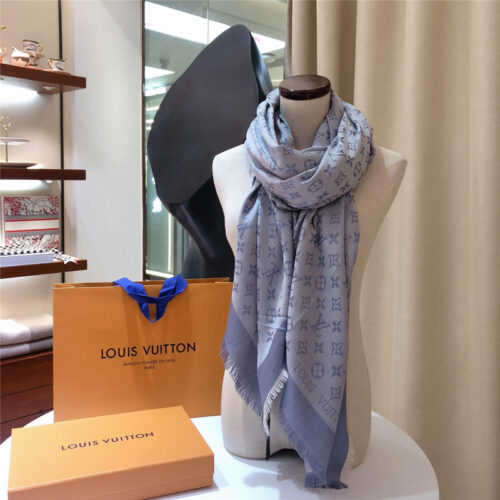 High Quality Luxury Louis Vuitton Monogram Jacquard Square Scarf – Style 26654 alternate view