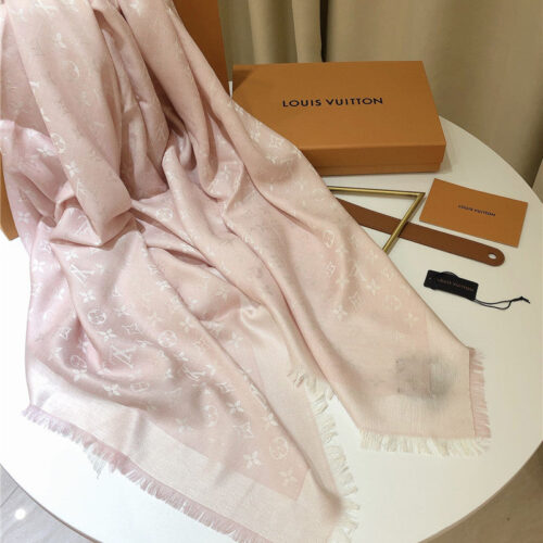 High Quality Luxury Louis Vuitton Monogram Jacquard Square Scarf product detail