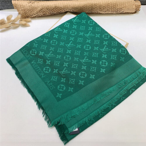 High Quality Luxury Louis Vuitton Monogram Shawl – Style 26663 product detail