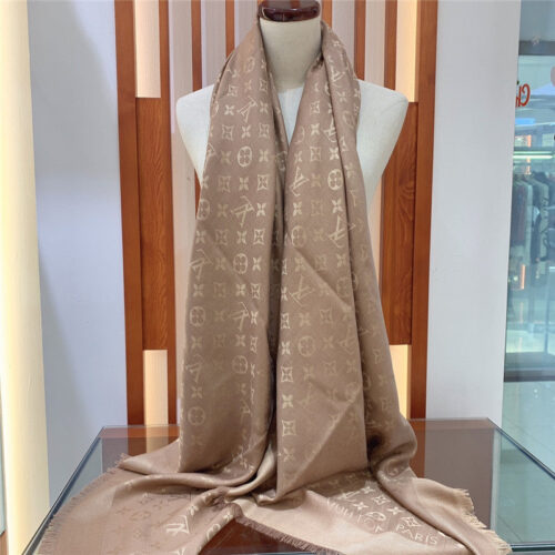 High Quality Luxury Louis Vuitton Monogram Shawl – Style 26669