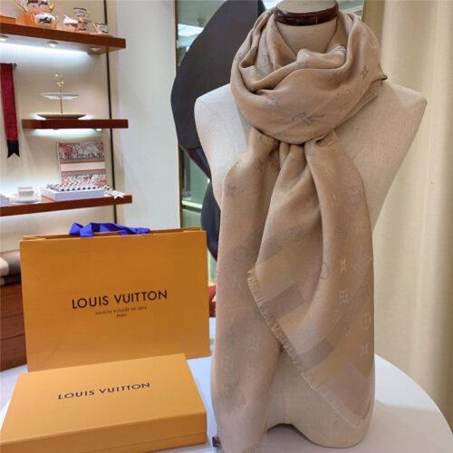 High Quality Luxury Louis Vuitton Monogram Letter Shawl – Style 26656
