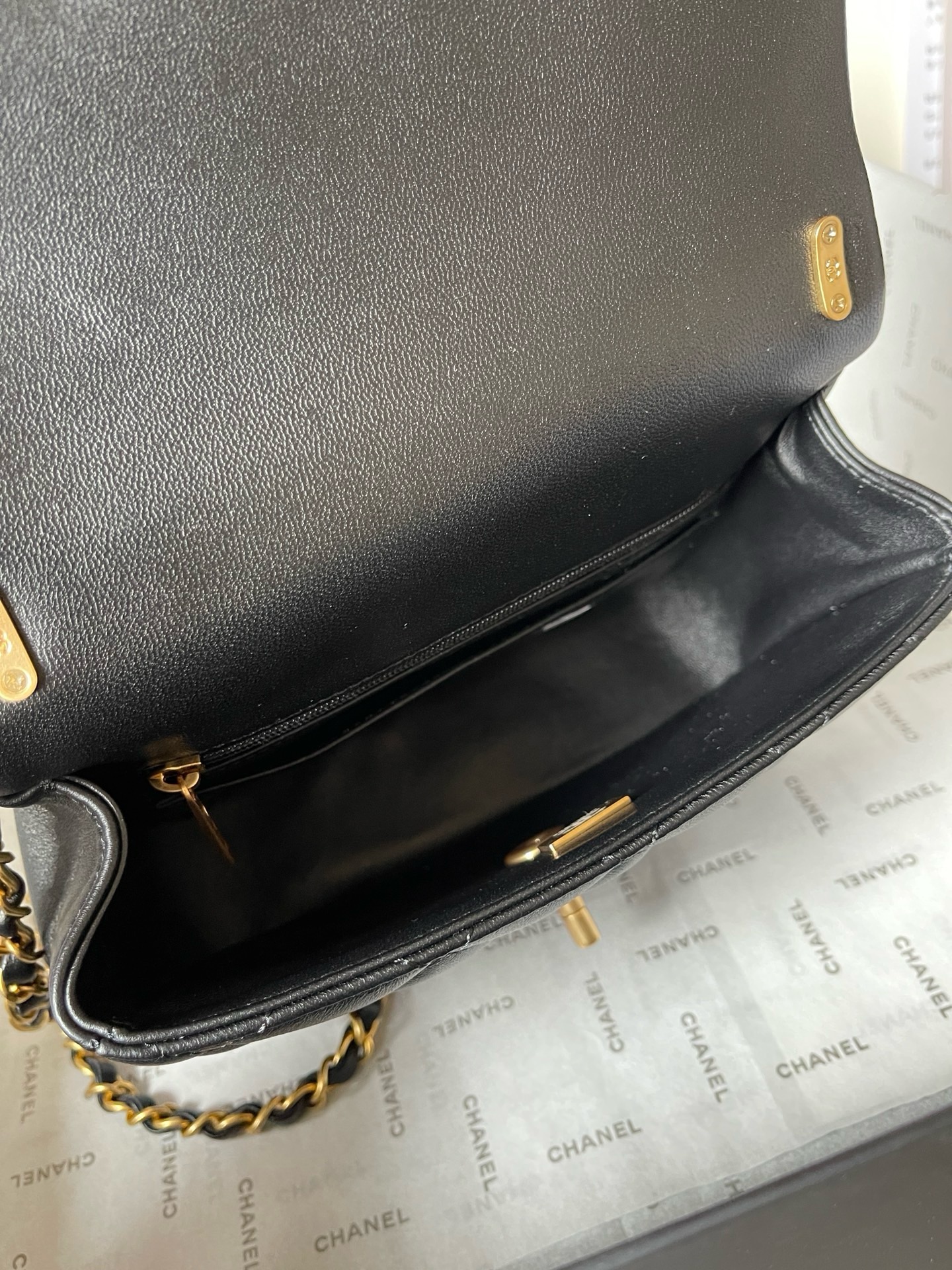 High Quality Luxury Chanel CF Handle Mini Bag product detail