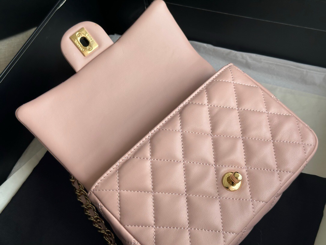 High Quality Luxury Chanel CF Handle Mini Bag – Style 47227 product detail