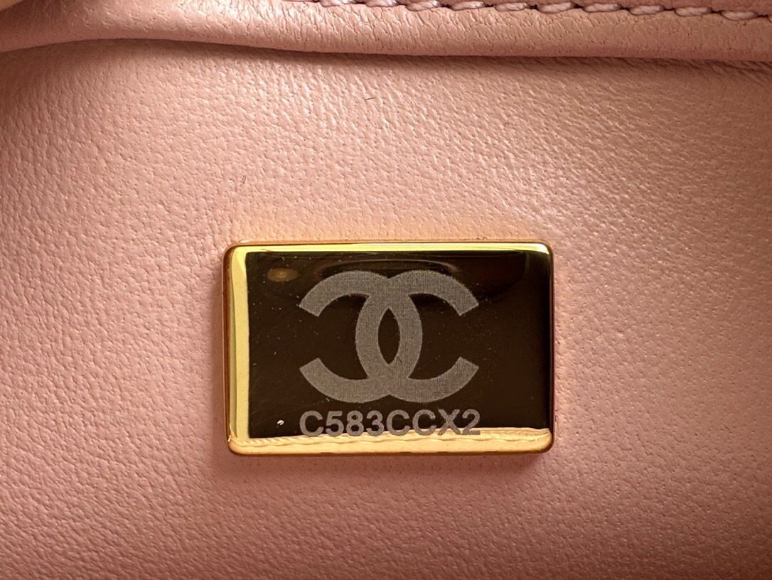 High Quality Luxury Chanel CF Handle Mini Bag – Style 47227 product detail