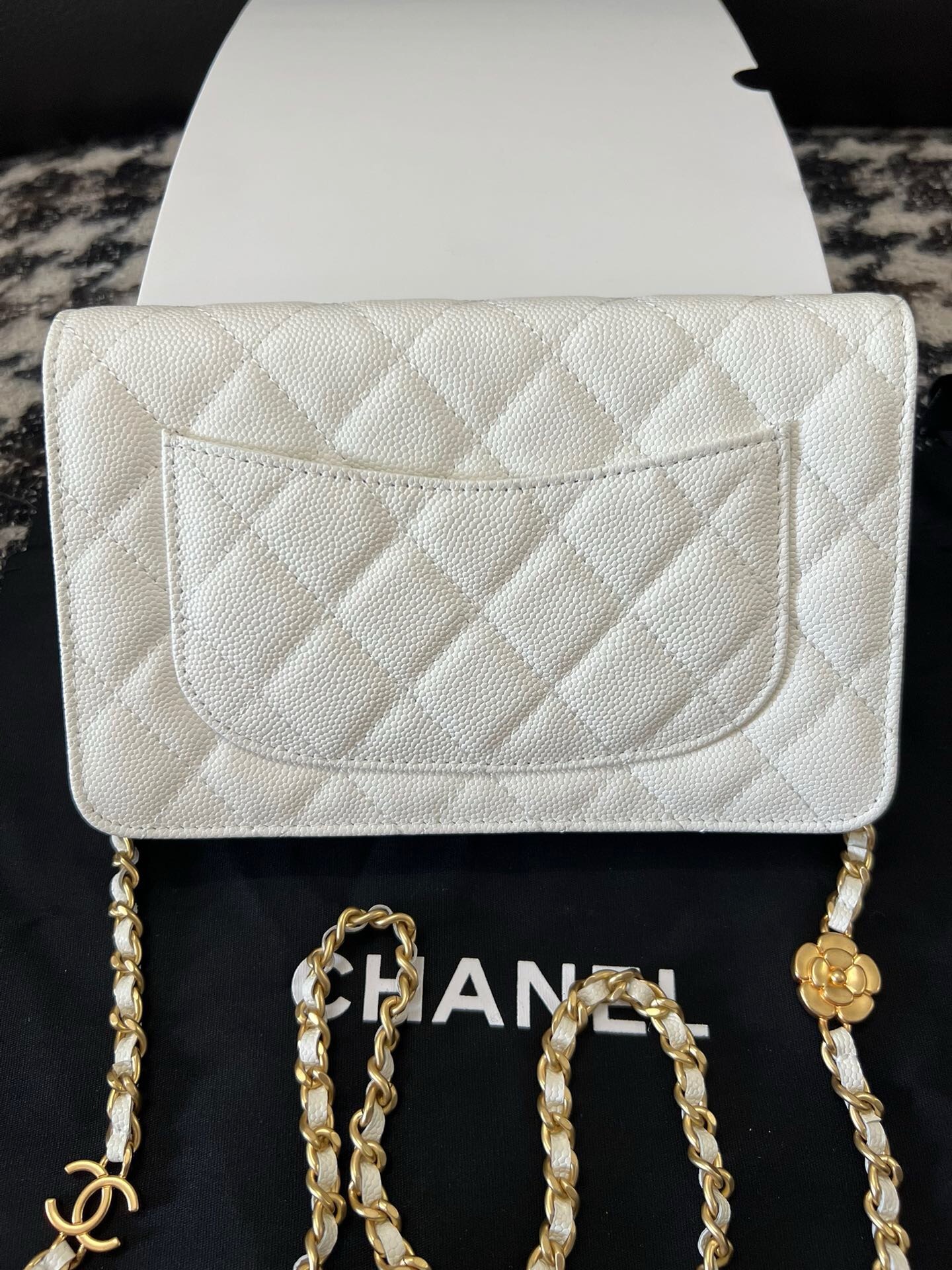 High Quality Luxury Chanel Chain Bag – Style 47269 product detail