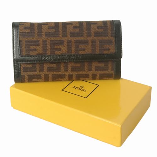High Quality Luxury Fendi Black Oil Leather With F Fabric Long Wallet