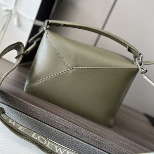 loewe Puzzle Edge Bag product photo 3