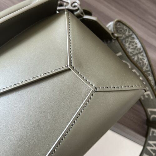 loewe Puzzle Edge Bag product photo 5