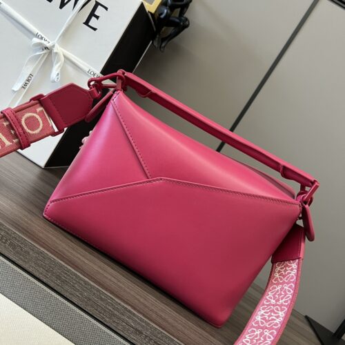 loewe Puzzle Edge Bag product photo 3