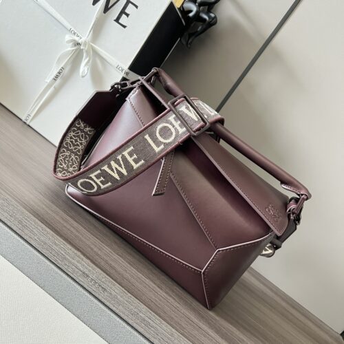 loewe Puzzle Edge Bag product photo 1
