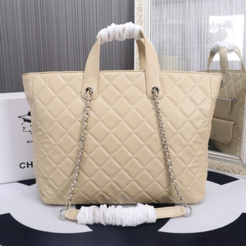 chanel latest shopping bag product photo 2