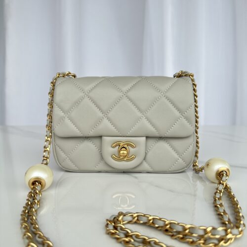 CHANEL Mini Pearl Crush Flap Bag product photo 1