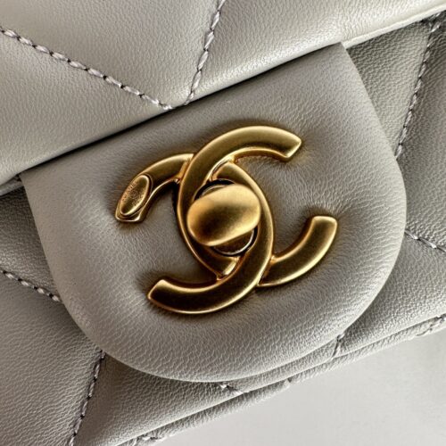 CHANEL Mini Pearl Crush Flap Bag product photo 5
