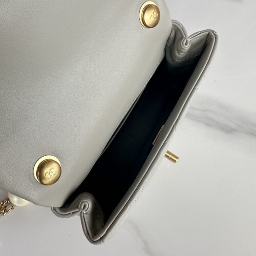 CHANEL Mini Pearl Crush Flap Bag product photo 8