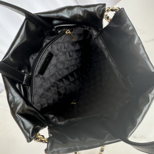 CHANEL 22 Backpacks product photo 7