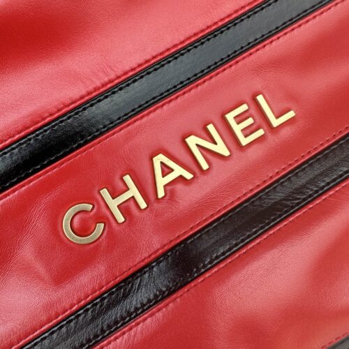 CHANEL 22 Backpacks product photo 3